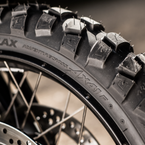 TIRE AX41 100/90-18 56P