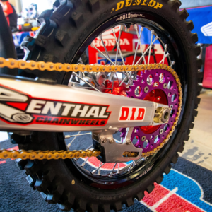 SPROCKET REAR 520 50T PURPLE UL SC